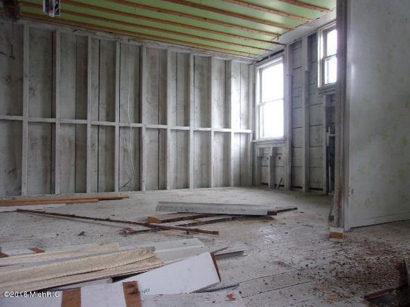 Filer + Smiths ADD: 270 River St, Manistee, MI 49660